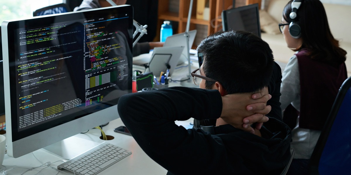 How To Become A Web Developer In 2021 [Complete Guide]