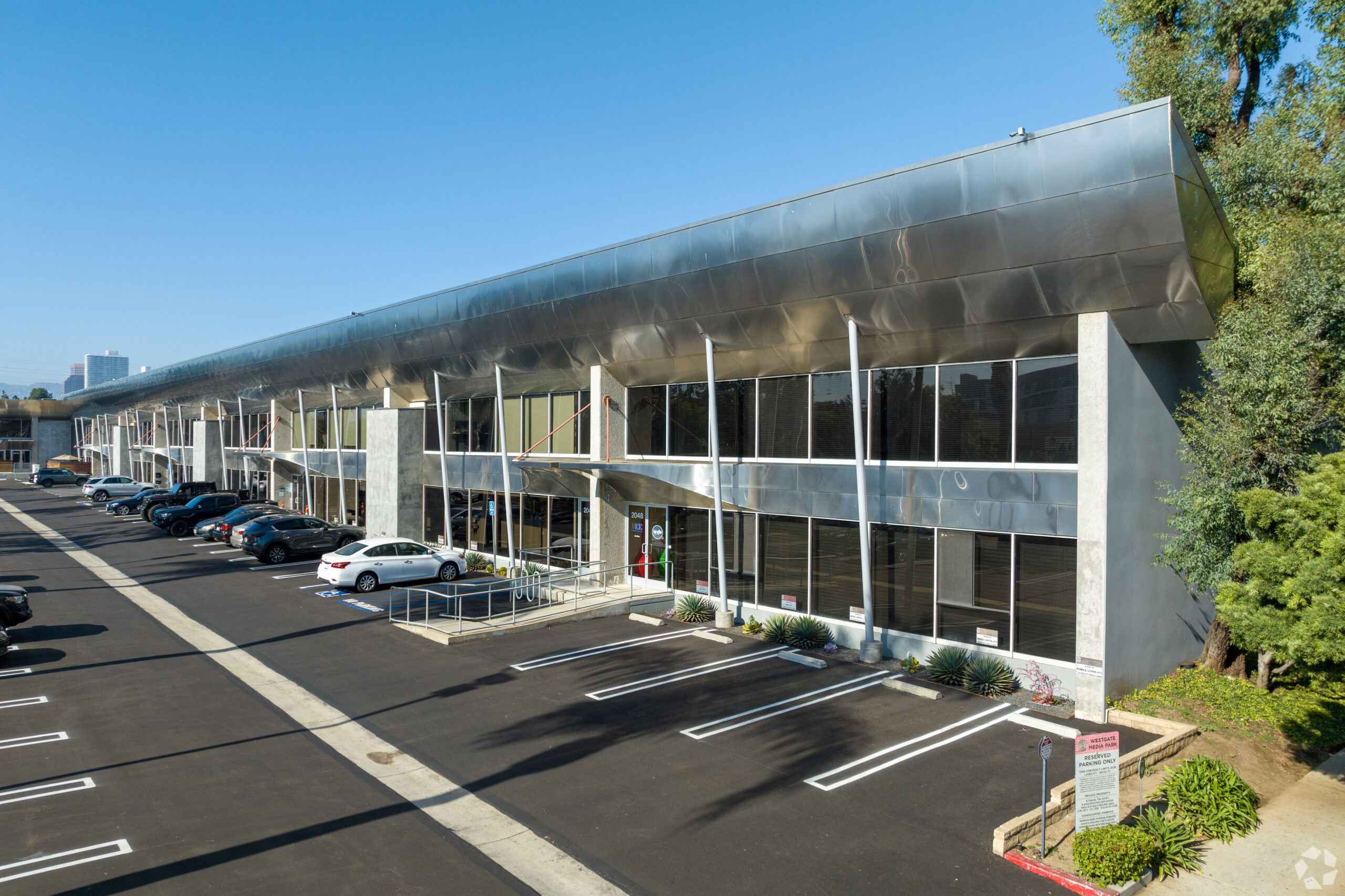 Commercial property facilities in LA
