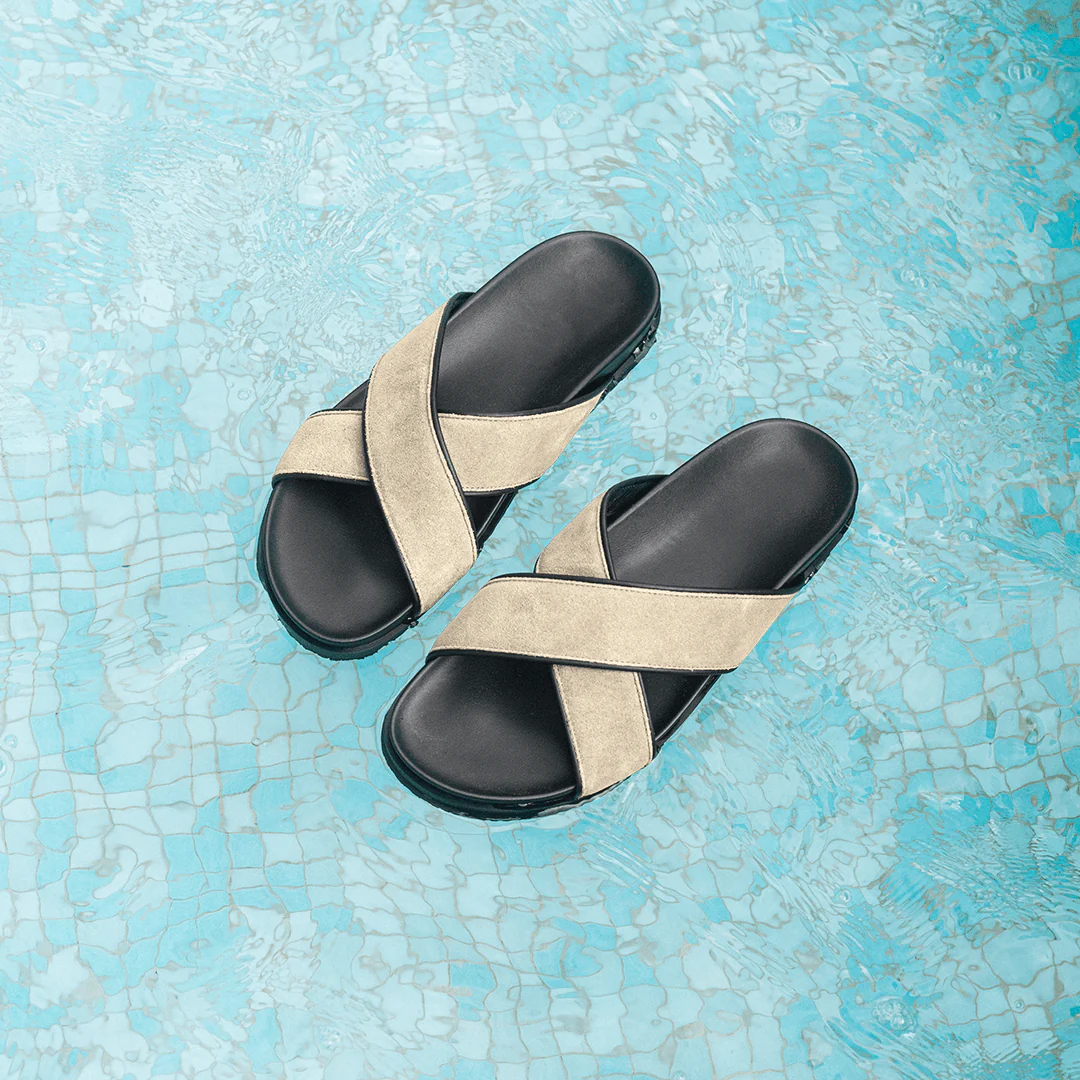 From Beach to Bar: The Versatile Appeal of Del Toro Men’s Sandals